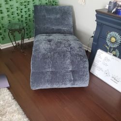 Dresser  & Comfy Seat ( No Clue What They Call It)