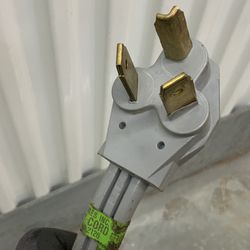 30 Amp 3-Prong Plug