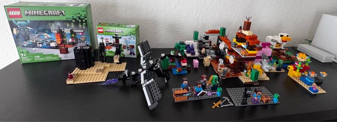 Minecraft Lego Builds and Minifigs