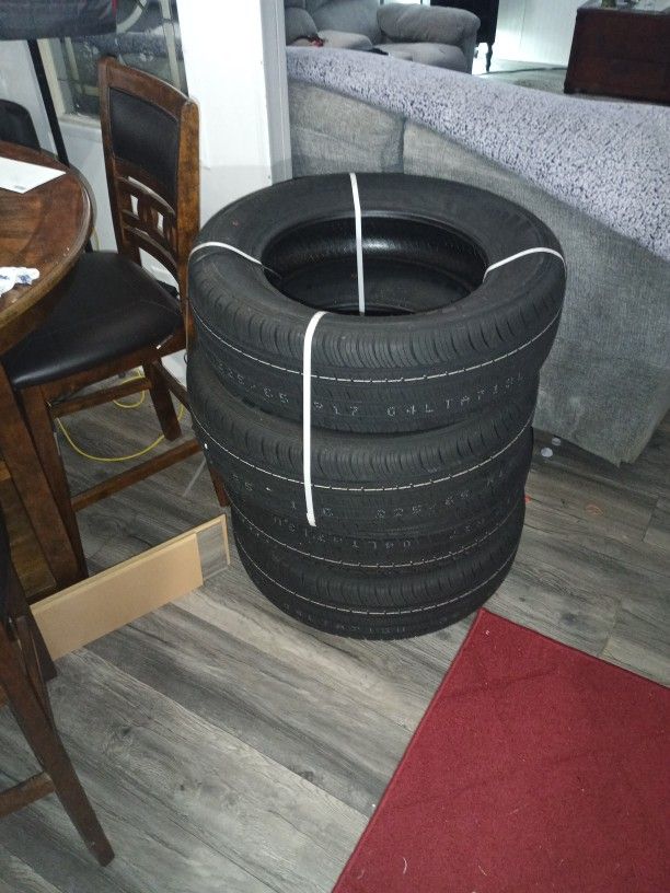 Fuzion Touring Brand New Tire  R17102H 