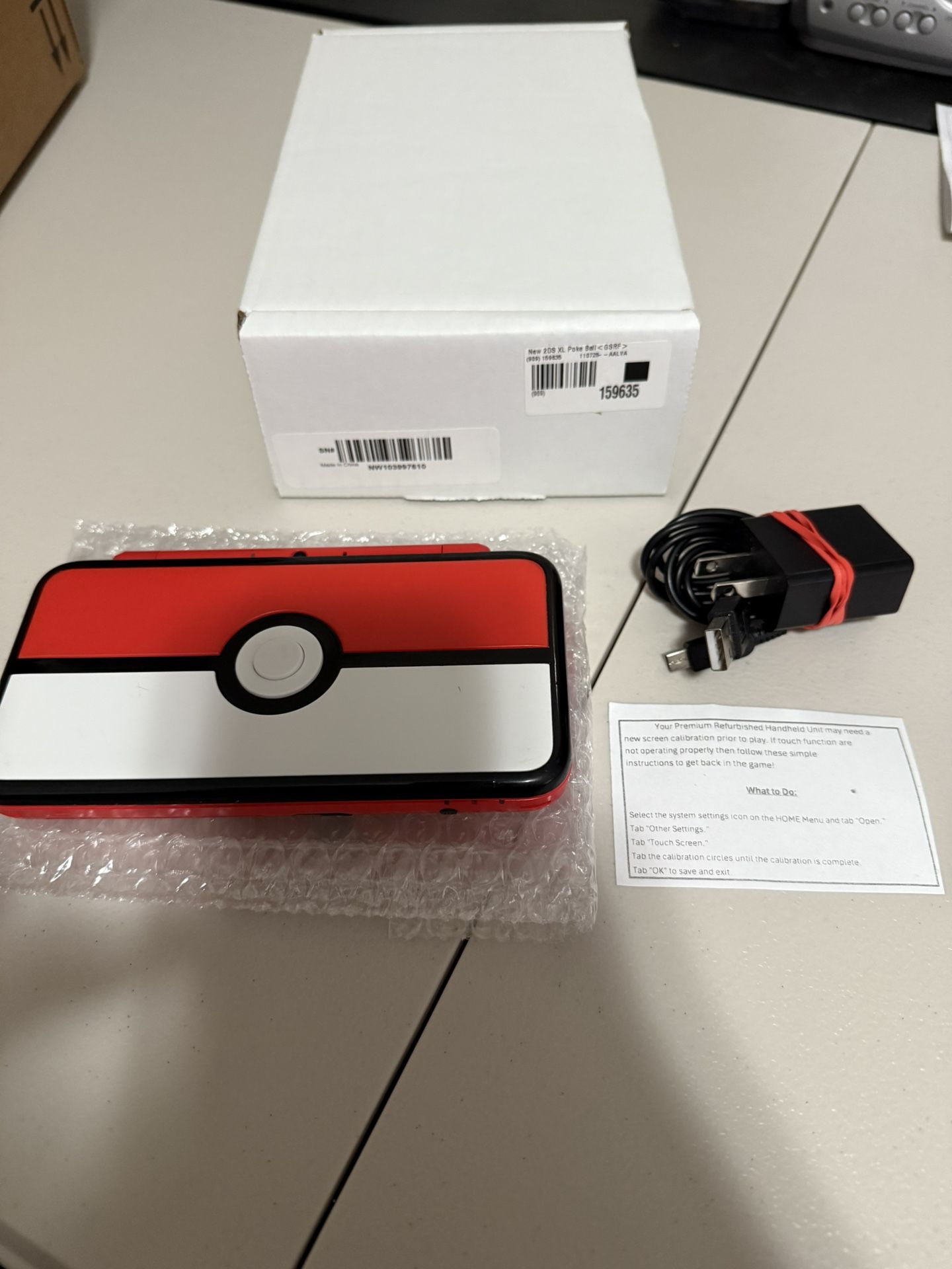 Pokeball Nintendo 2DS XL