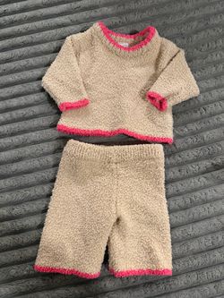 Newborn baby girls clothes