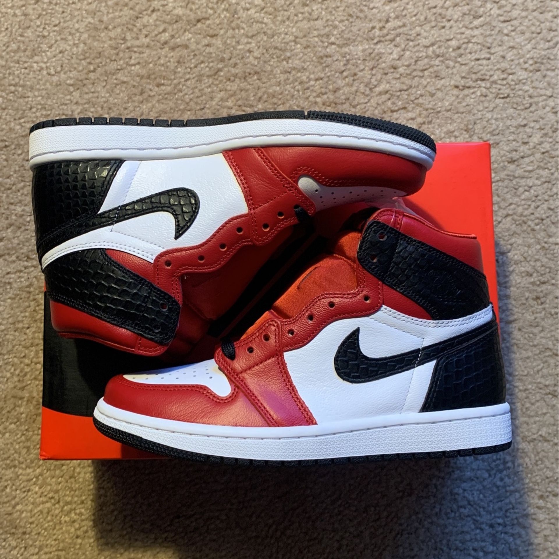 Air Jordan Retro Satin Snake Chicago W Sz