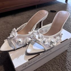White Floral Kitten Heels