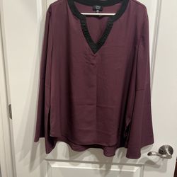 JONES NEW YORK JNY Women’s Purple Tunic Blouse Size XL  Black Jeweled Neckline. 