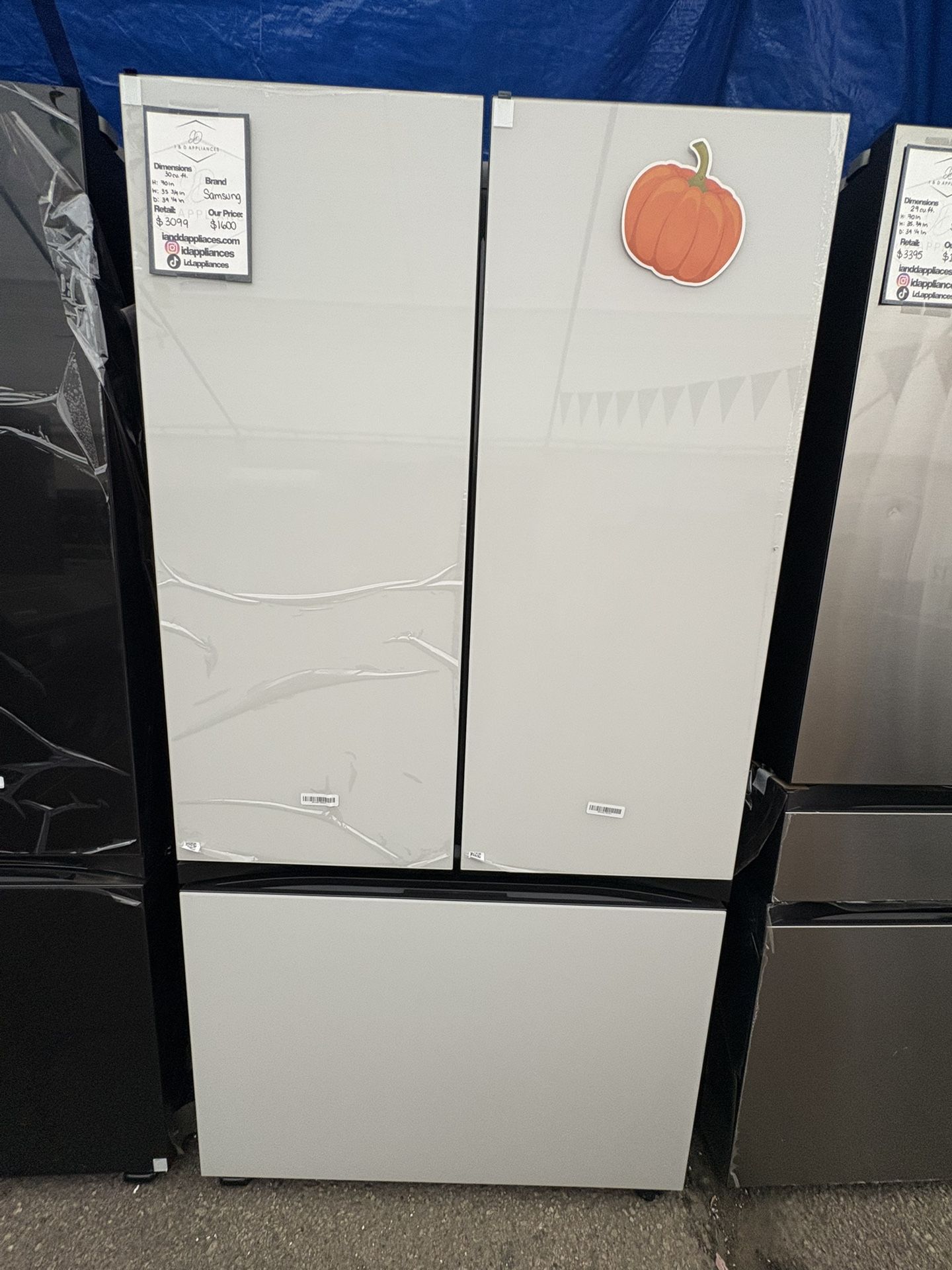 Samsung Bespoke 3-Door French in White Glass