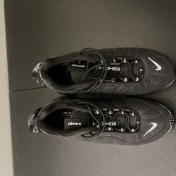 New Black Nike Air Max, Size 11