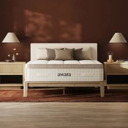 Awara Premier Luxury Hybrid Mattress, King, Like New, Perfect Condition