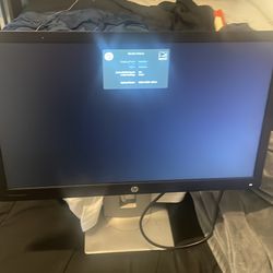 Gaming monitor with TB headset