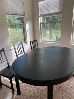 Extendable Dining Table, Set with 6 chairs