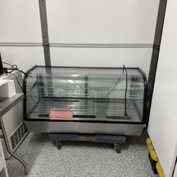 Countertop Refrigerated Bakery Display
