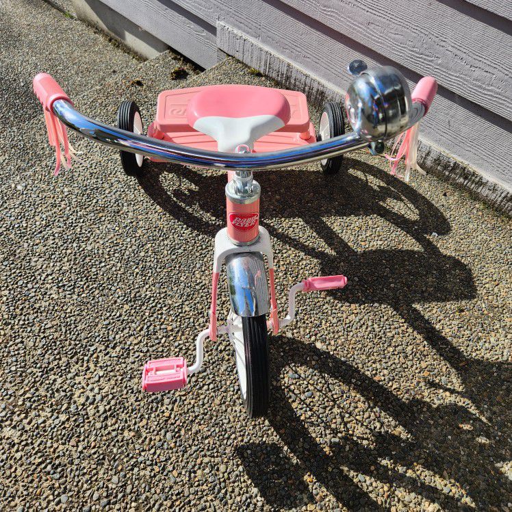 Classic Pink Dual Deck Radio Flyer Tricycle 