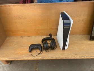 Used ps5 with remote and controller