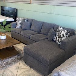 Sectional With Ottoman ¡¡Brand NEW, NOW IN STOCK!!