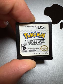 Nintendo DS Pokemon White Authentic