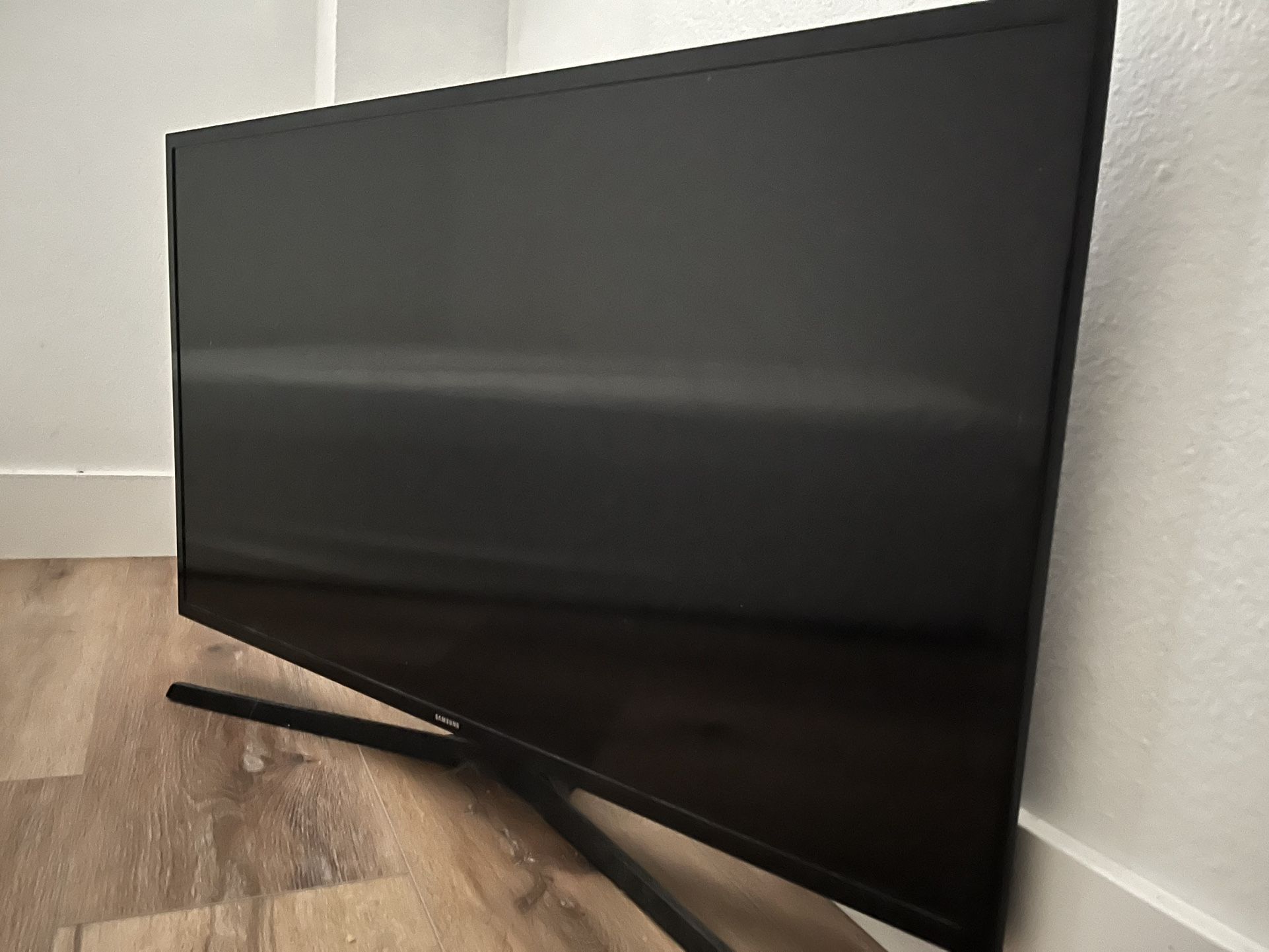 TV Samsung LED Smart TV 40