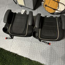 4 Booster Seats