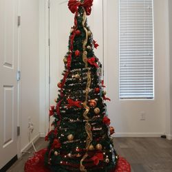 Bradford Exchange Thomas Kinkade Wonderous Winter Christmas Tree