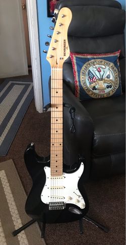 Electric guitar (refurbished)