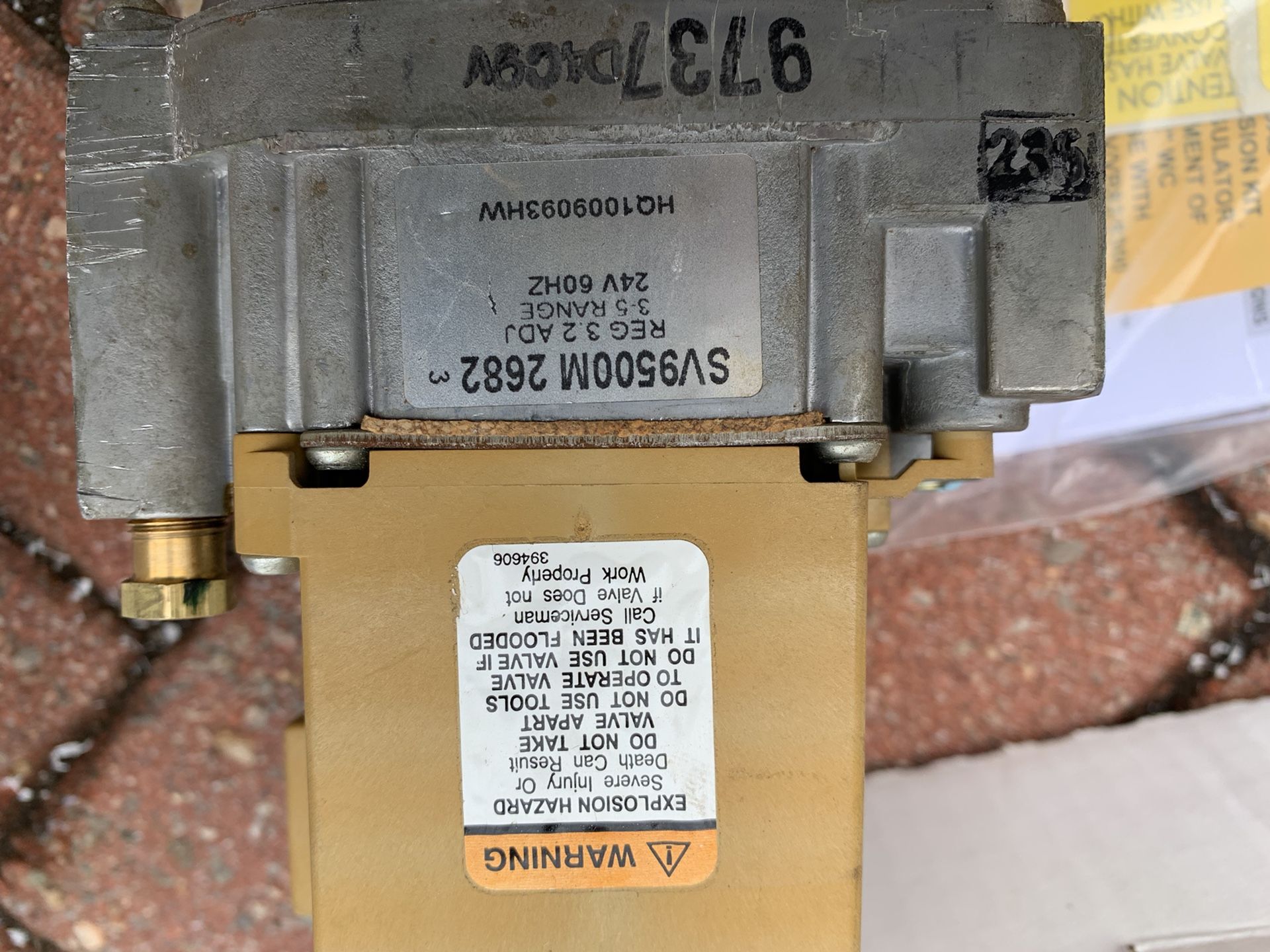 SV9500M 2682 Honeywell Smart Gas Valve