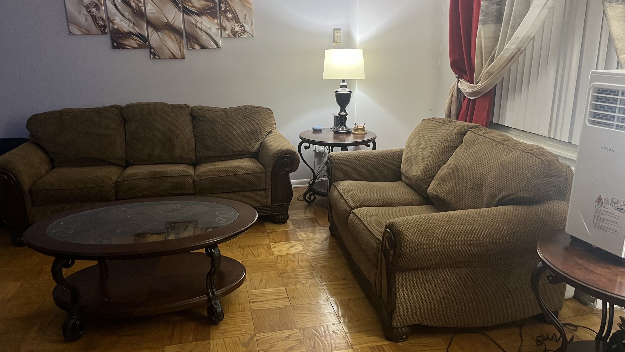 LIVING ROOM SET FOR SALE!!!!!