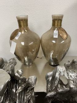Gold vases 2 for 1!