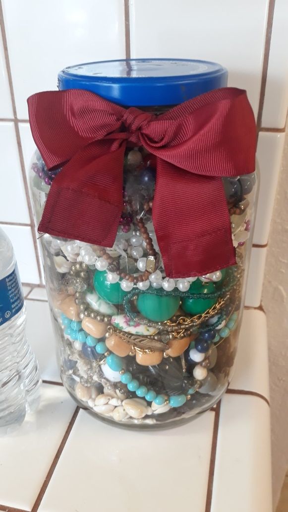 BIGGER BOTTLE WITH JEWELRY