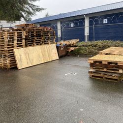 Free Pallets. 