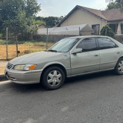 2002 Toyota Camry 
