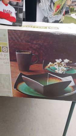 Dinnerware