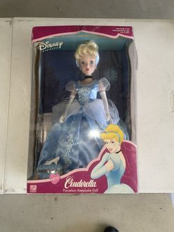 Cinderella porcelain doll Disney