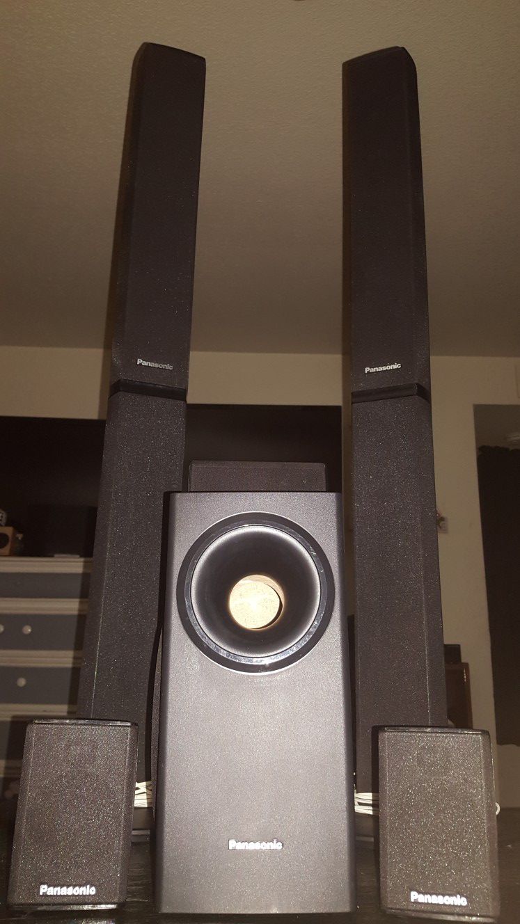 Panasonic Tower speakers with surround