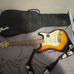 Squier By Fender Stratocoster Electric Guitar