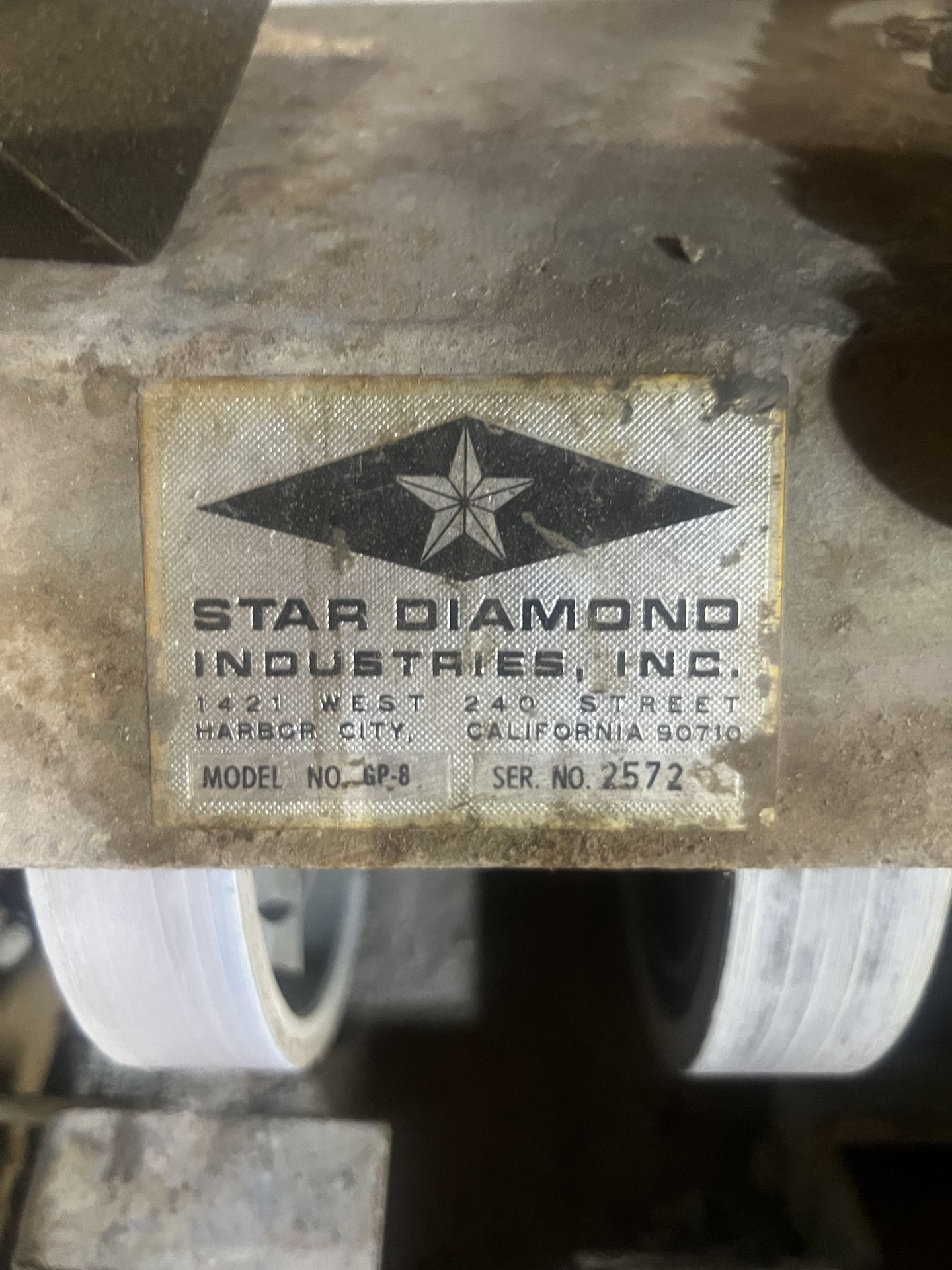 Star Diamond Cab