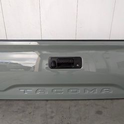 Toyota Tacoma Tailgates Complete 