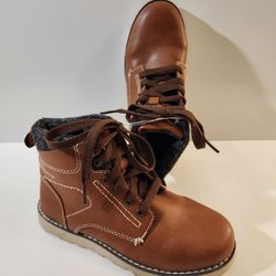 Cat & Jack Brown Lace Up Hiking Boots Fashion Boots Boys Size 13 New