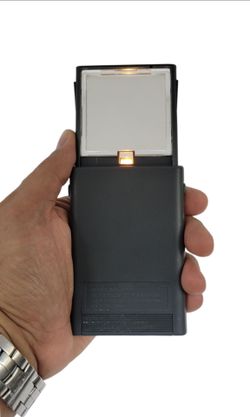 Vintage 1989 Periscope Pop-Up Pocket Magnifier – 5X Power (Collectible)