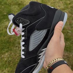 Jordan 5 Reimagined Metallic 