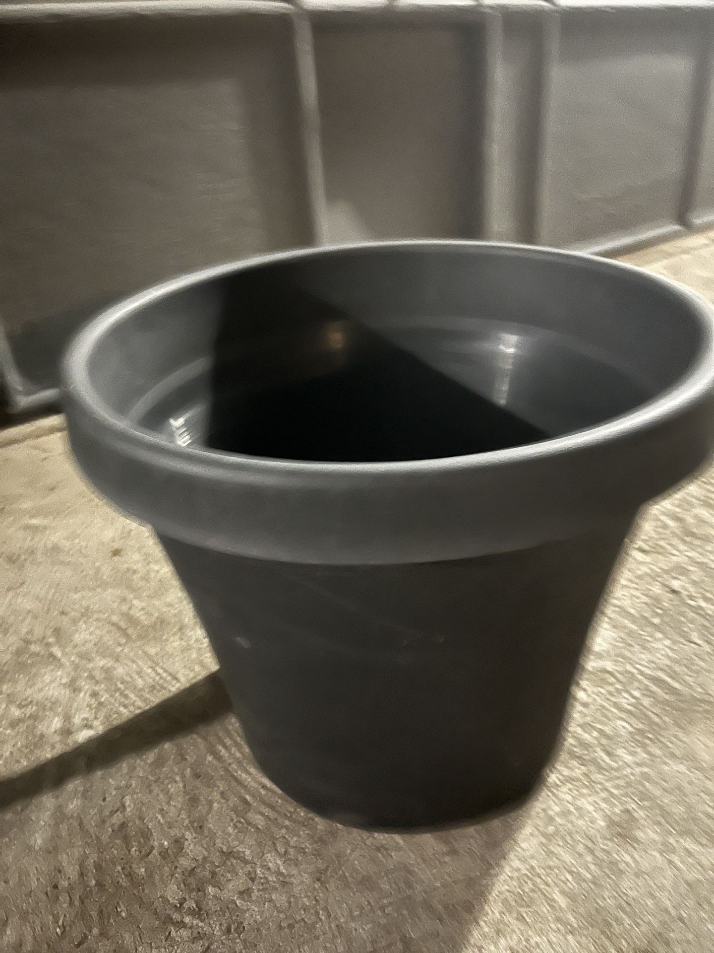 XL Plastic Pot