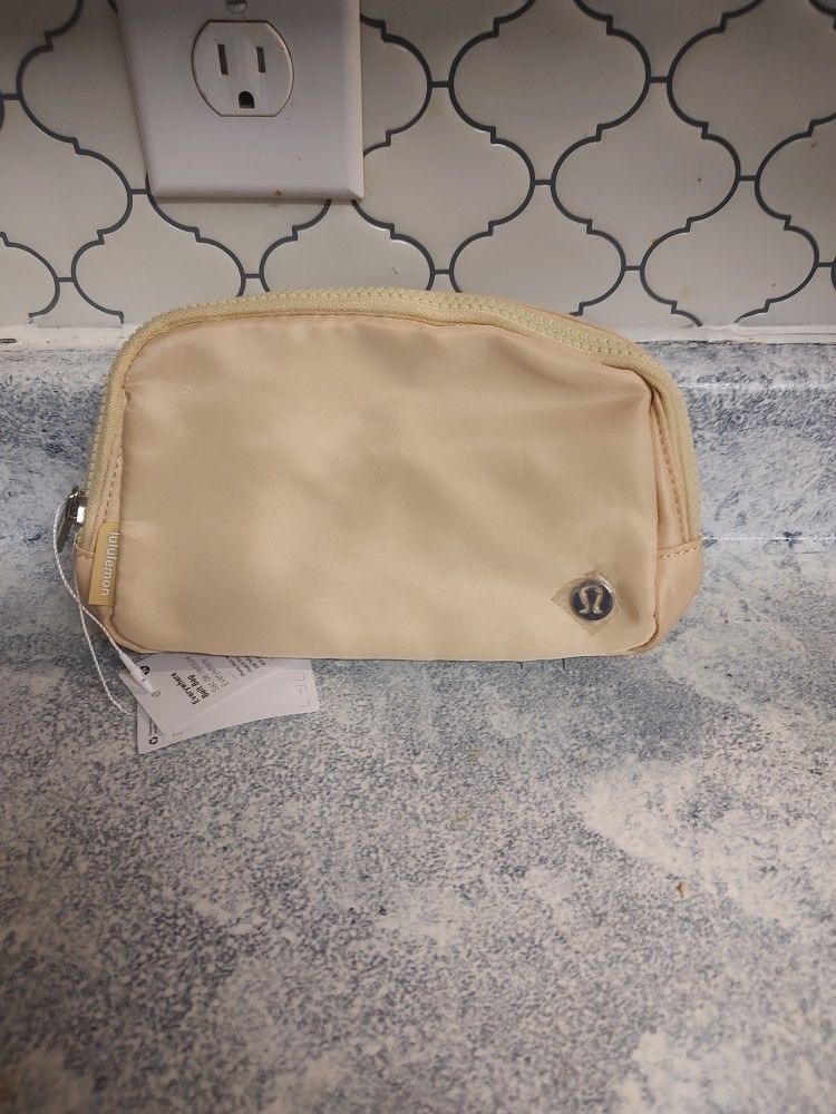 Lululemon Belt Bag Cross Body Bag