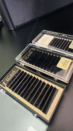 Lash Extensions Supplies And Case