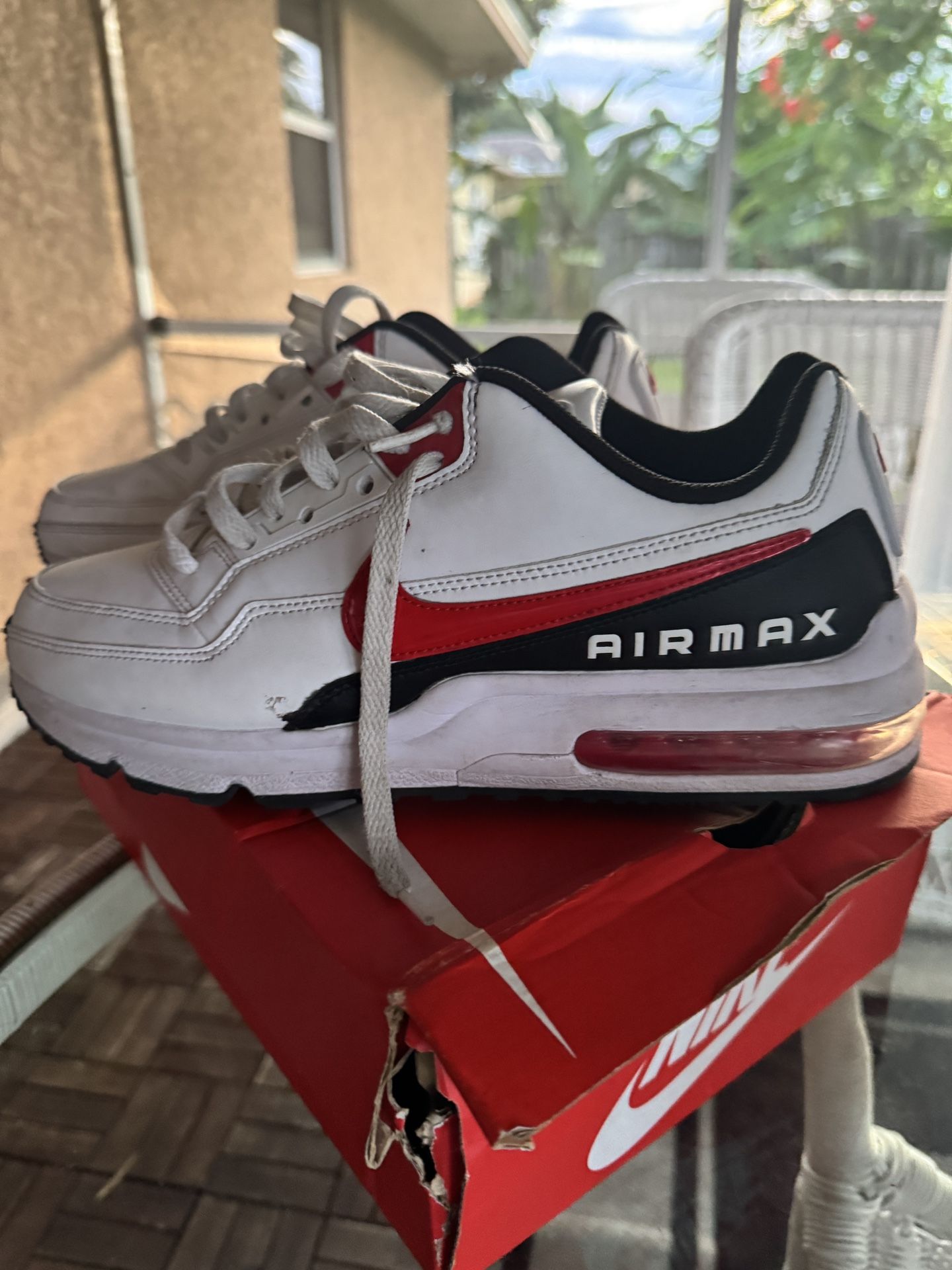 MEN'S NIKE AIR MAX LTD3 SNEAKERS