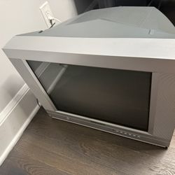 Daewoo 20” DTQ-20U9SC CRT Old Tube TV