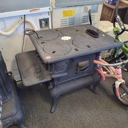 Cast Iron Stove 