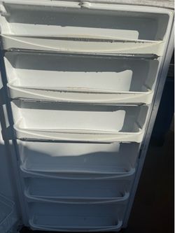 Upright Deep Freezer