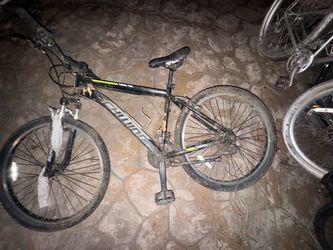 Schwinn Ranger 26" Mountain Bike - 21 Speed