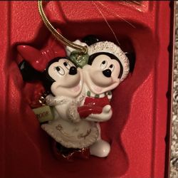 Lenox Disney Showcase 2008 Mickey and Minnie First Christmas Together Ornament 