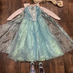 ❄️🤍Frozen ❄️🤍size 7-8