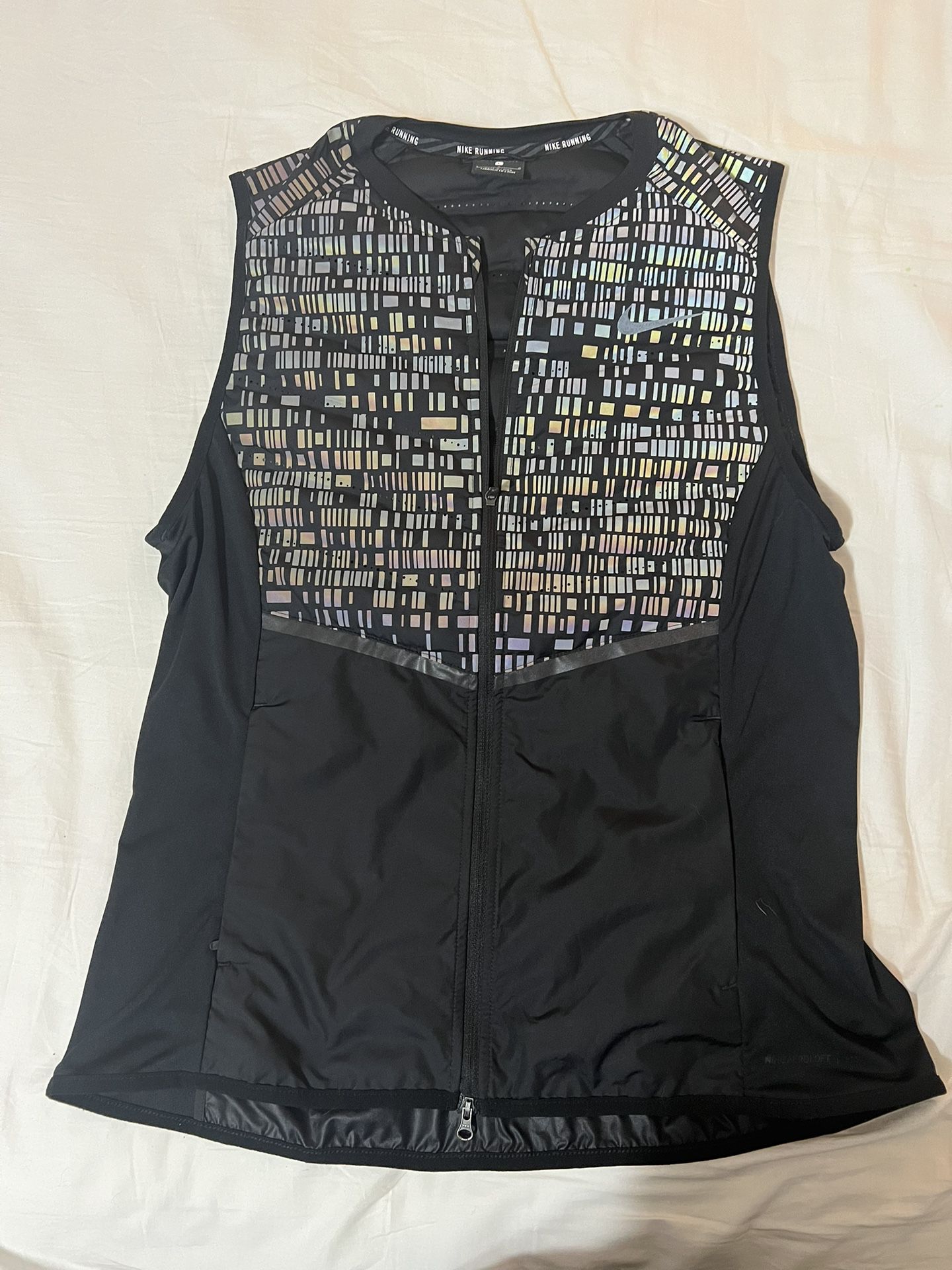Women’s Nike Reflective Running Vest Size L