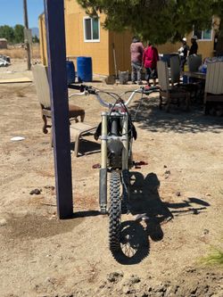 140cc dirt bike  NEED THIS GONE